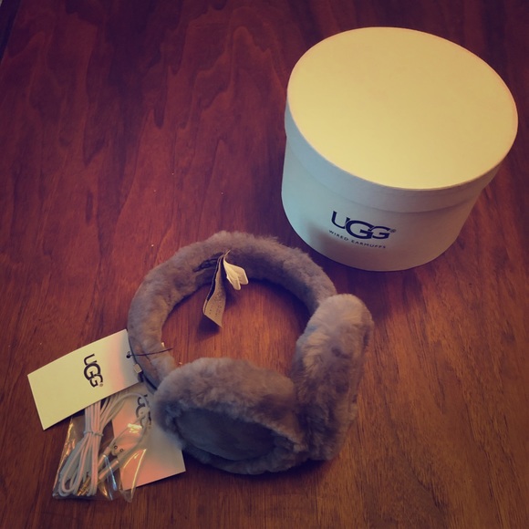 UGG Accessories - Ugg wired earmuffs